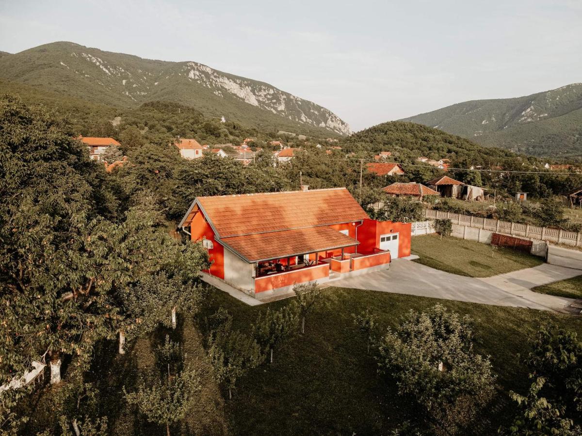 Vikendica Castanea Banja Zdrelo Villa Petrovac na Mlavi Luaran gambar